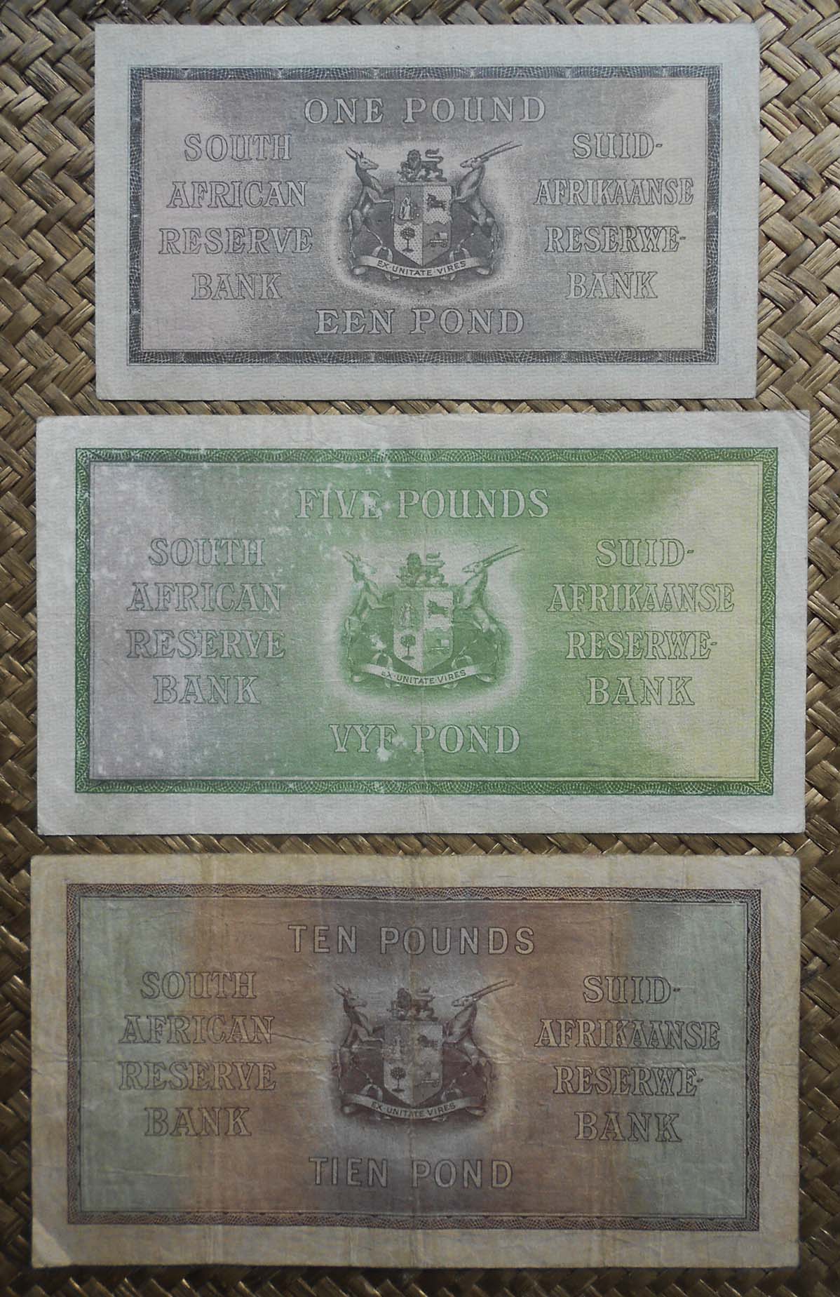 Sudafrica serie pounds 1928-1943 -Galeones reversos
