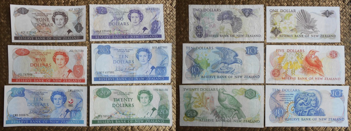 NUEVA ZELANDA, la reina ISABEL II en los DÓLARES de los años&nbsp;’80